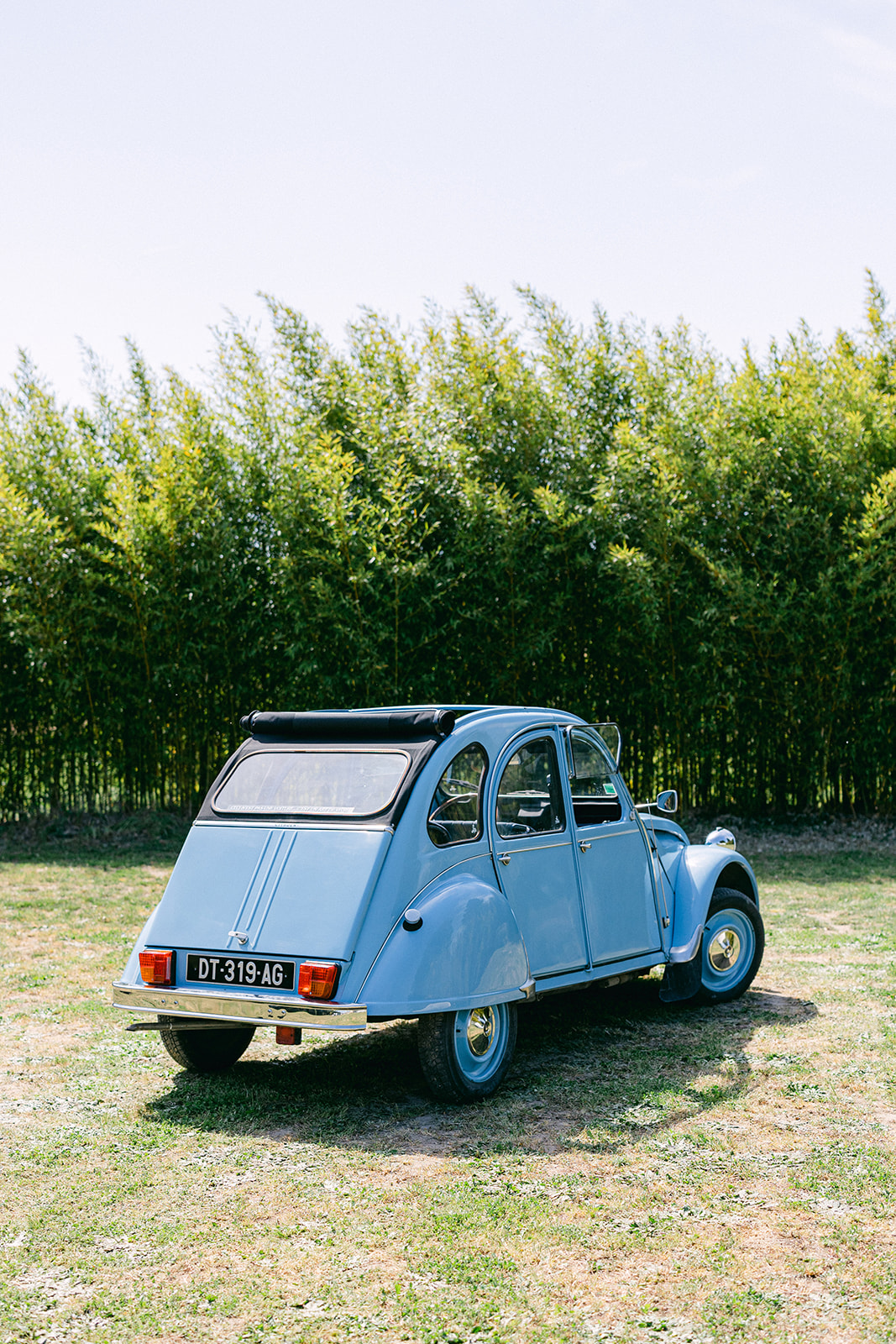 A view of the Provence Classics 1985 2CV