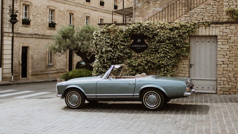 Mercedes 280SL Silver Blue