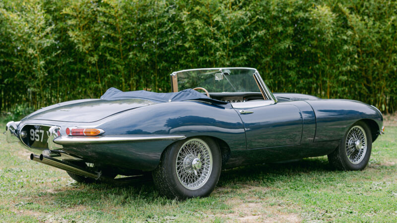 JAGUAR E-TYPE S1 1962 DHC