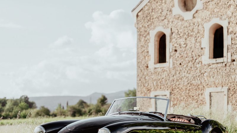 MGA ROADSTER - BLACK